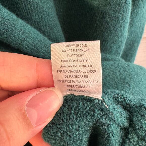 Carol Rose Green Crew Neck Sweater Size Large - Picture 9 of 9